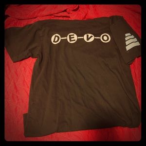 Devo band tee